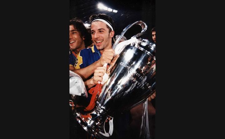 nel 1996 vince la sua unica champions league