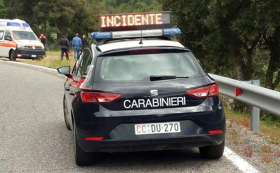 (foto carabinieri)