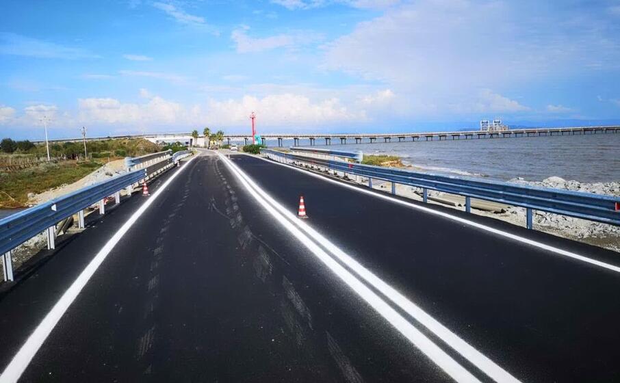 il ponte rifatto dall anas sulla 195 dopo l alluvione dell ottobre scorso (foto archivio l unione sarda)