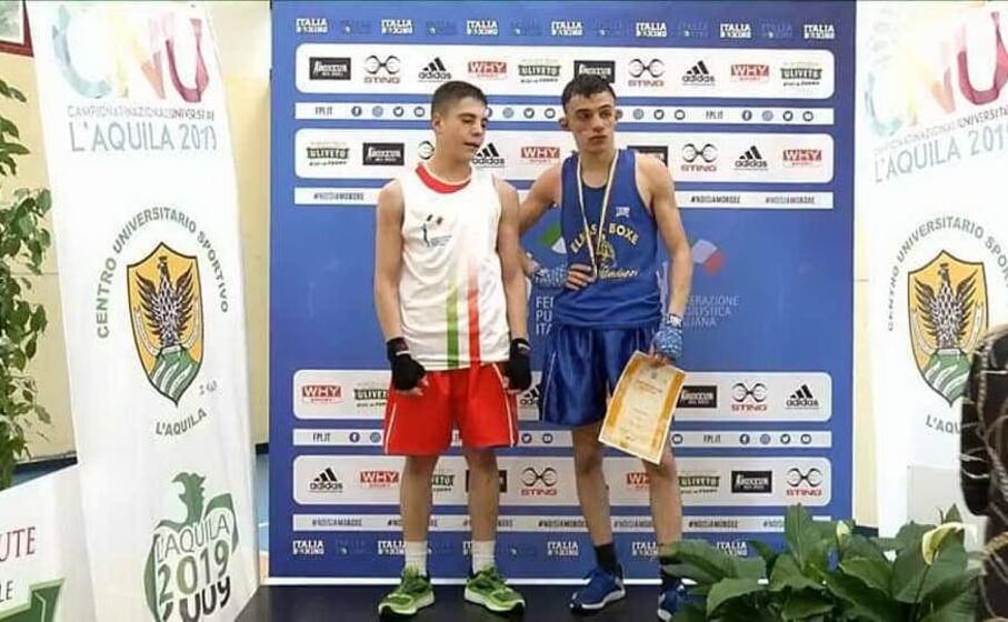 a sinistra francesco d alessandro a destra sergio pranteddu della elmnas boxe (l unione sarda foto ena)