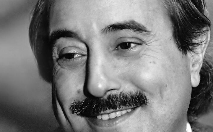 accaddeoggi 23 maggio 1992 muore in un attentato il magistrato antimafia giovanni falcone