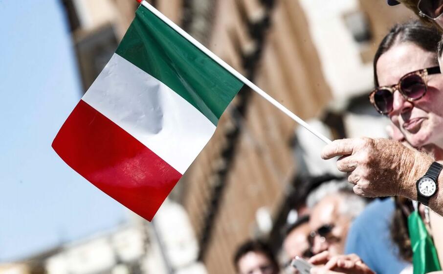 la parata per la festa della repubblica iniziata alle 9 15