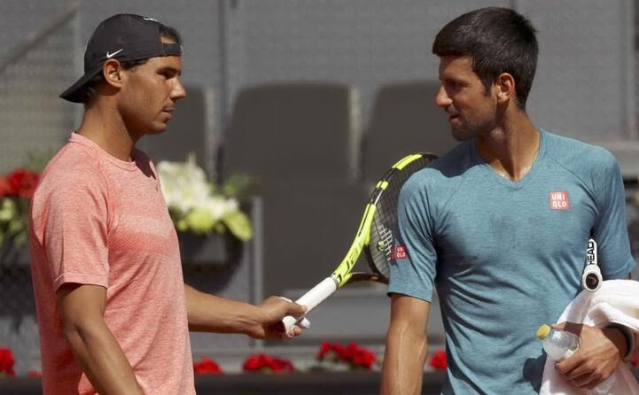 celebre la sua rivalit con il tennista serbo novak djokovic (ansa)