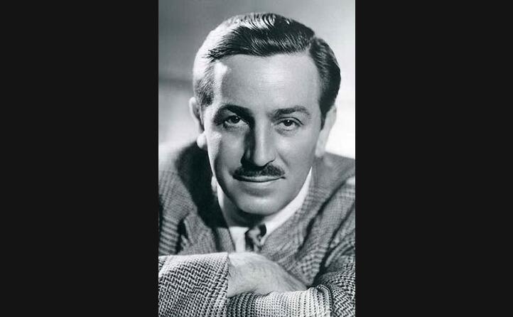 walt disney ha creato il personaggio (foto ansa e wikipedia)