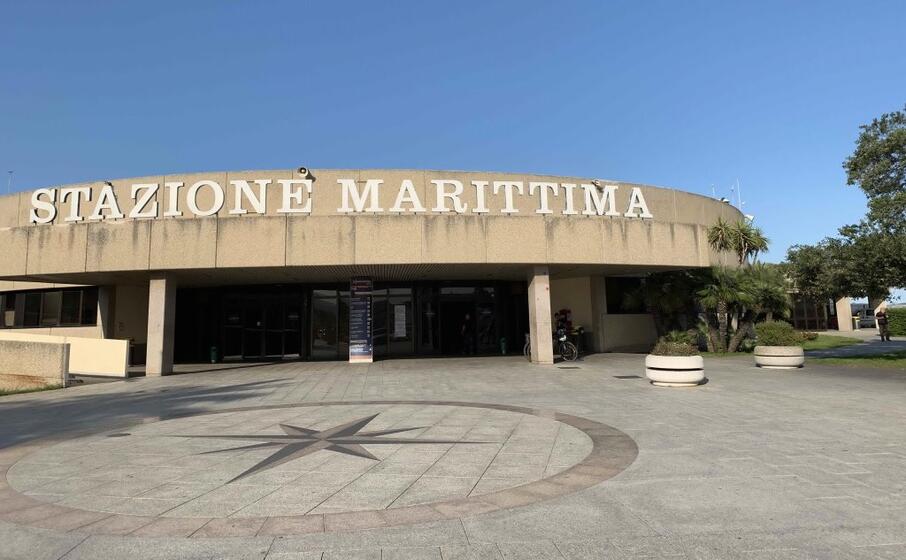 la stazione marittima di olbia (foto ufficio stampa)