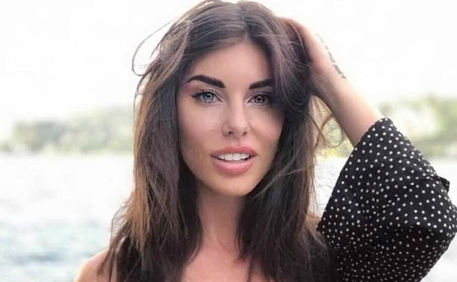 bianca atzei (foto da profilo ufficiale instagram)