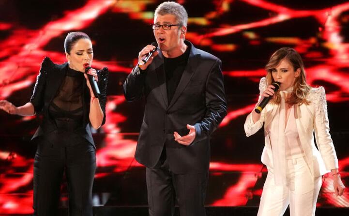 sul palco con paola e chiara