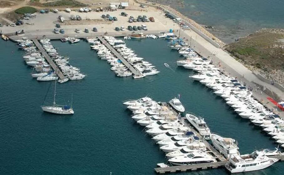 il porto di marina di stintino (foto l unione sarda pala)