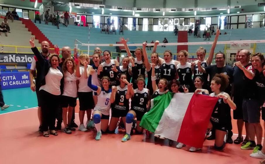 l esultanza delle azzurre dopo la finale vittoriosa agli europei per sordi (foto l unione sarda fornasier)