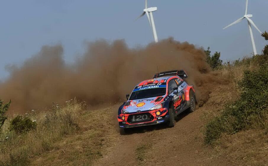 il vincitore dani sordo in azione (foto rally italia sardegna)