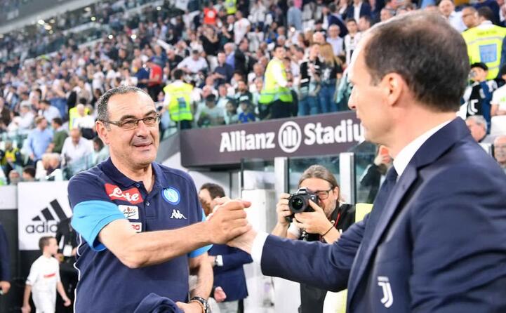 la stretta di mano con mister allegri (ansa)