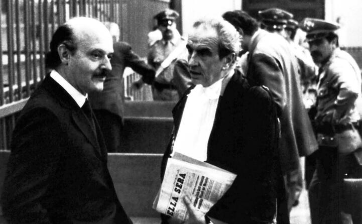accaddeoggi 18 giugno 1982 roberto calvi trovato morto a londra (nella foto ansa il primo a sinistra)