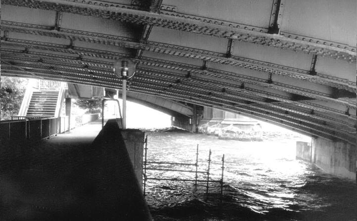 il ponte sotto il quale stato trovato il corpo
