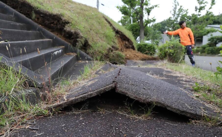 i danni del terremoto nella prefettura di niigata (ansa)