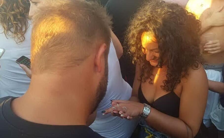 ilaria e luca i protagonisti della sorpresa (foto l unione sarda piredda)