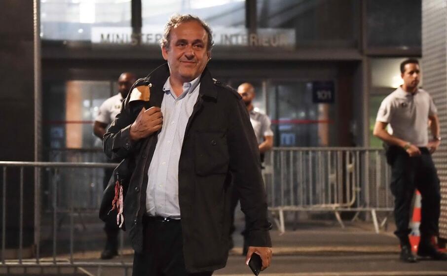 platini lascia l ufficio anti corruzione di nanterre (ansa)
