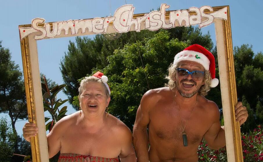 Sarroch L Idea Di Tiziano Festeggiare Il Natale D Estate L