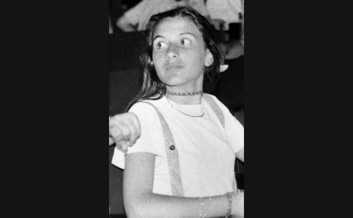 un primo piano di emanuela