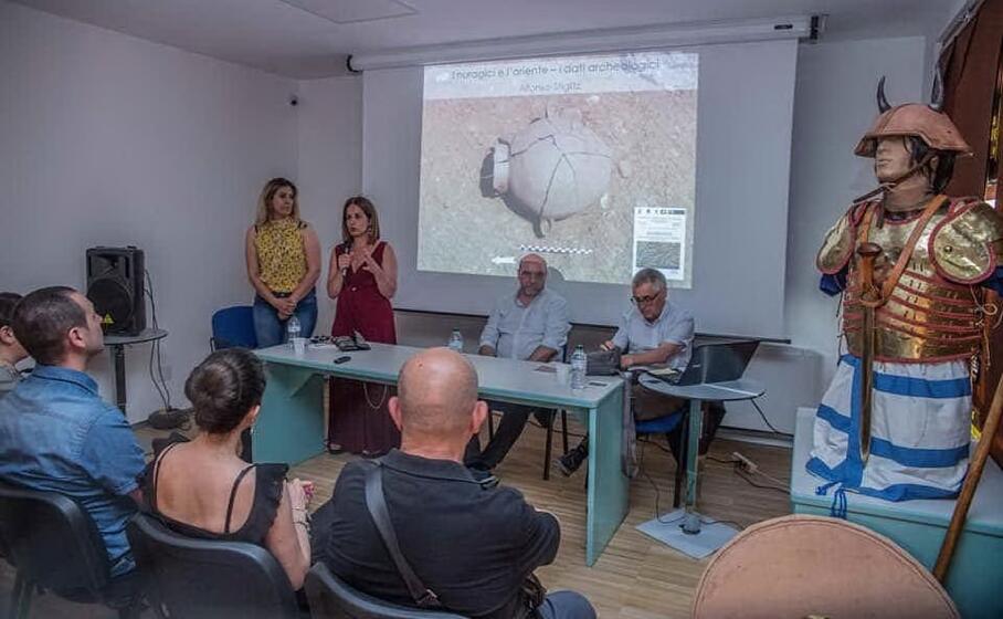 la conferenza (foto l unione sarda sirigu)