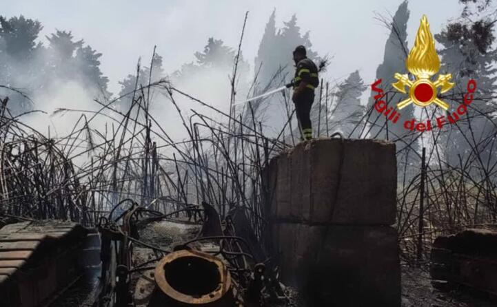 non solo fuoco anche vicino alla 131 dir