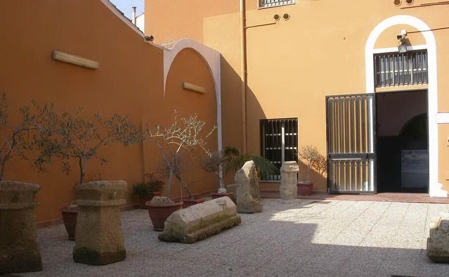 oristano calano gli ingressi al museo e alla pinacoteca (l unione sarda pinna)