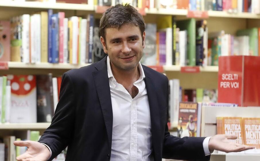 alessandro di battista (ansa)