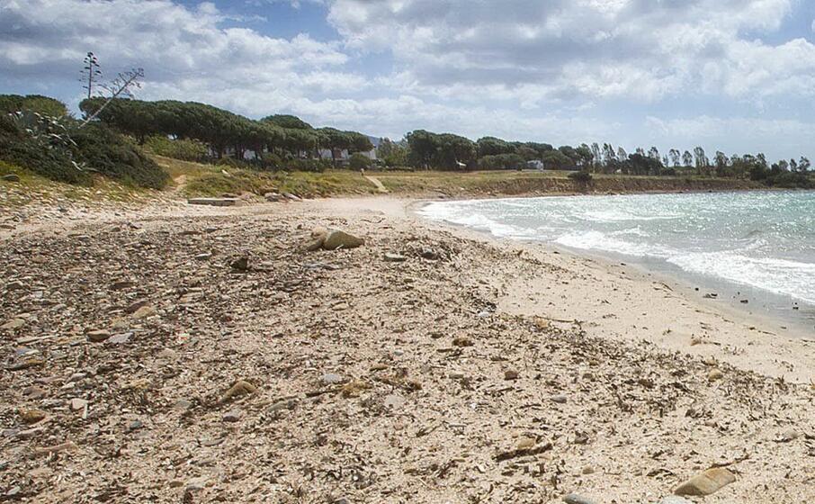 una spiaggia (archivio l unione sarda)