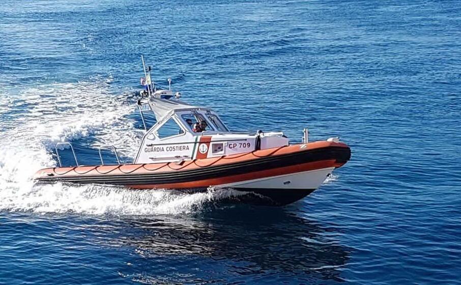 la guardia costiera in gallura (archivio l unione sarda)