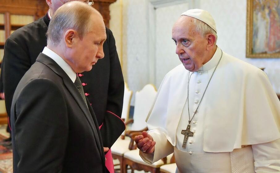 non solo papa francesco colloqui anche con sergio mattarella e giuseppe conte