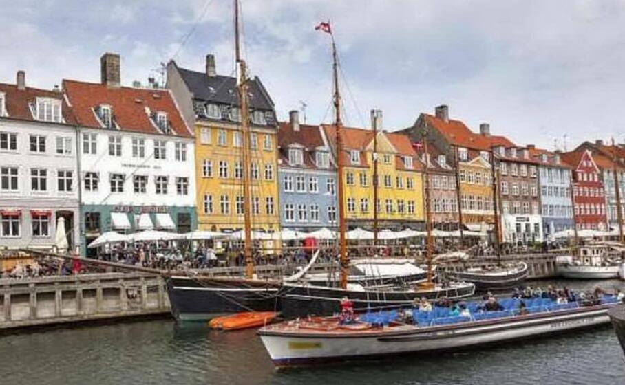 uan veduta di copenhagen (wikipedia)