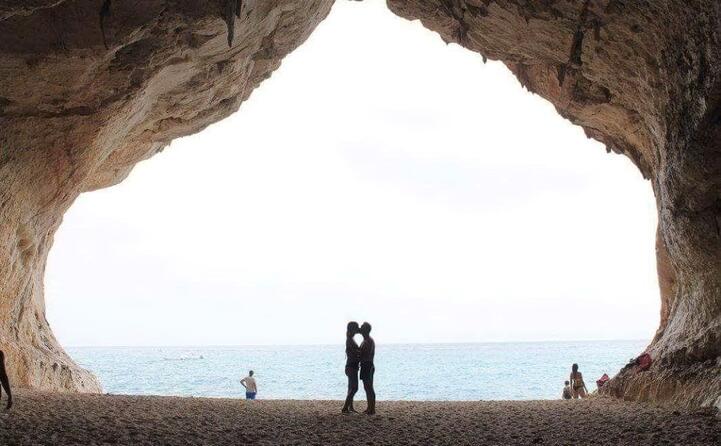 un bacio a cala luna (foto inviata da marcella)