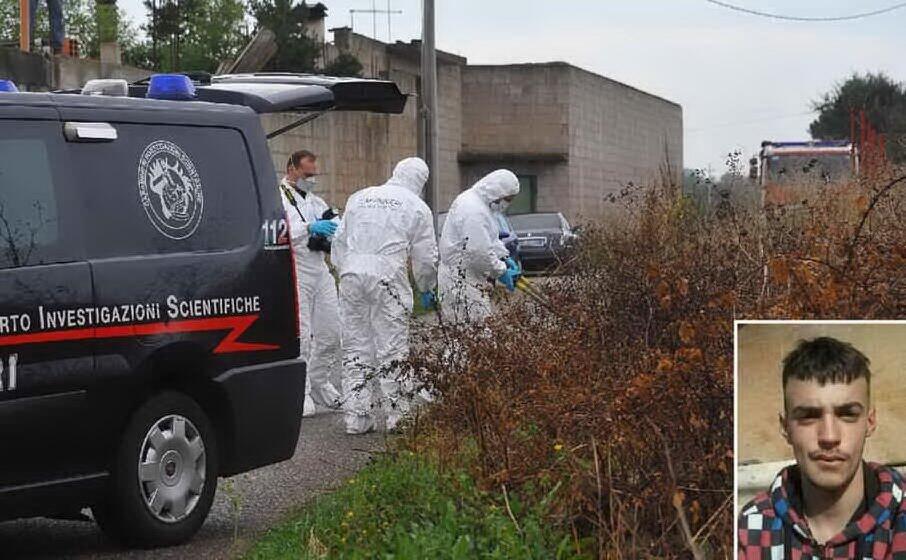 il ritrovamento del cadavere e nel riquadro manuel careddu (archivio l unione sarda)