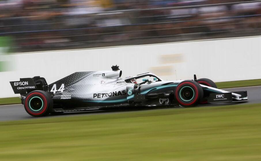 la mercedes di lewis hamilton (ansa)