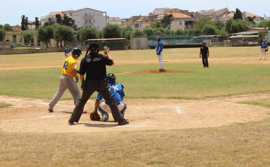 catalana e salerno in campo ad alghero (foto l unione sarda chessa)