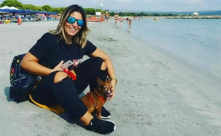 ilaria alba di assemini insieme a spillo