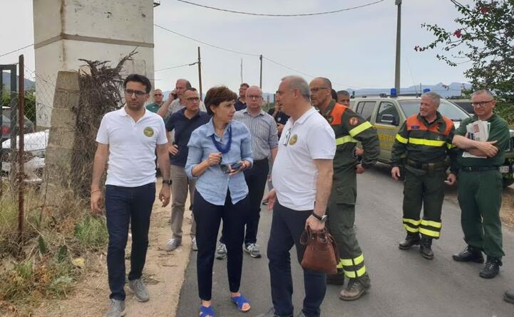 l assessore lampis a tortol (foto l unione sarda deidda)