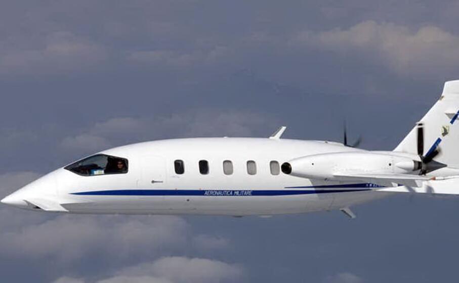 un falcon 50 (foto aeronautica)