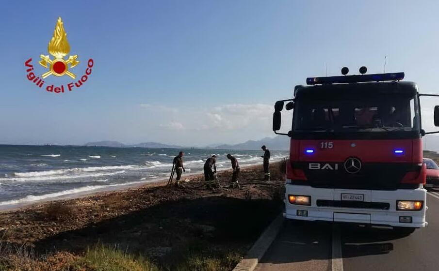 (foto vigili del fuoco)