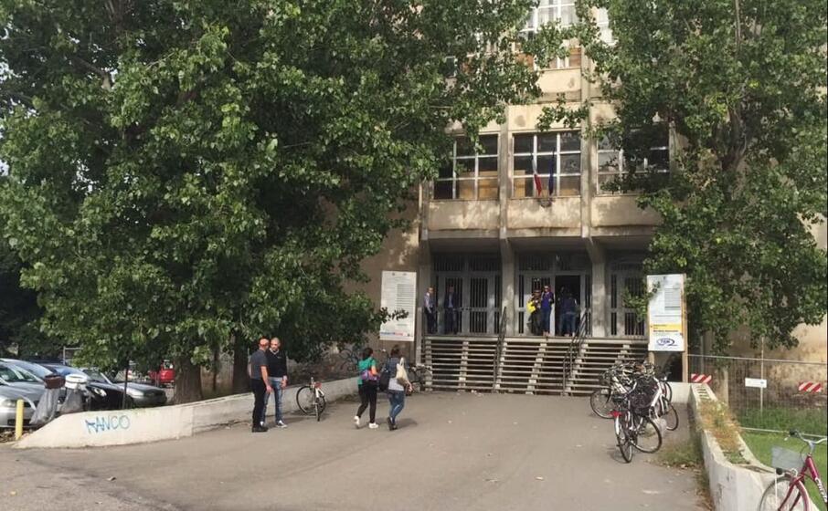 il tribunale di oristano (foto l unione sarda pinna)