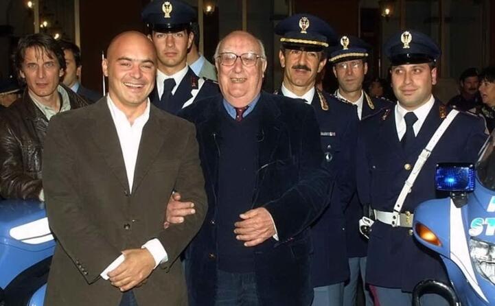 l immagine pubblicata sul profilo twitter della polizia di stato