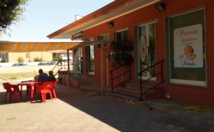 il bar preso di mira dai ladri (foto l unione sarda pillosu)