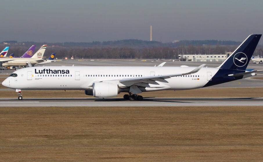 un aereo lufthansa (foto fa google)