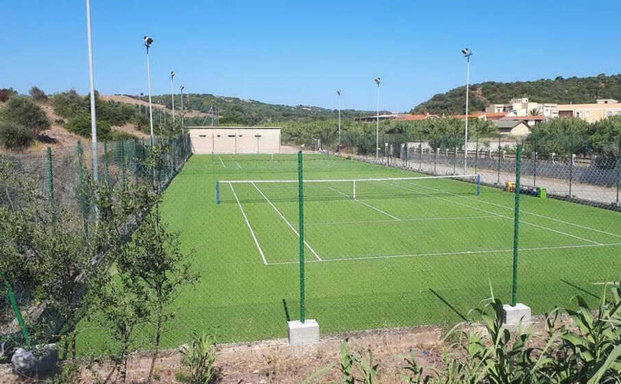 i campi da tennis ristrutturati (foto l unione sarda pani)