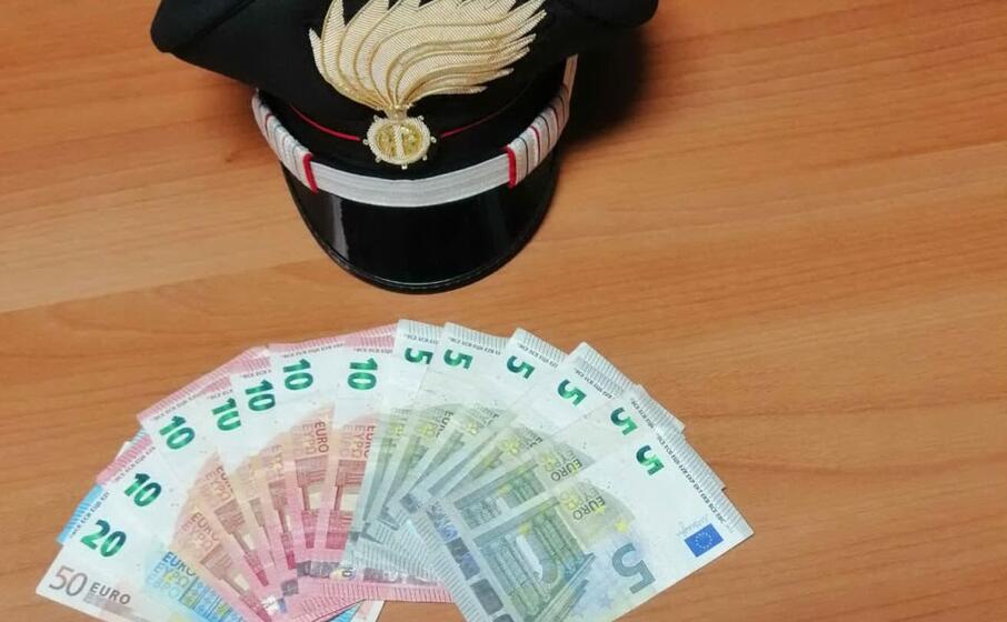 (foto carabinieri)