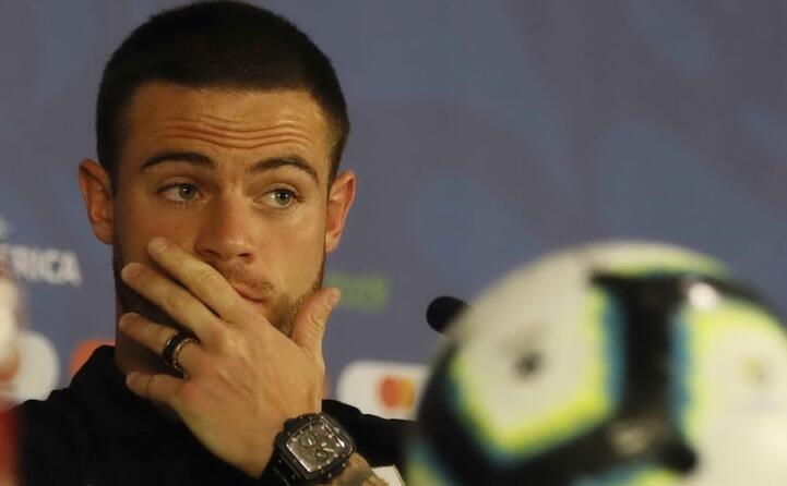 il cagliari vicino all acquisto di nandez