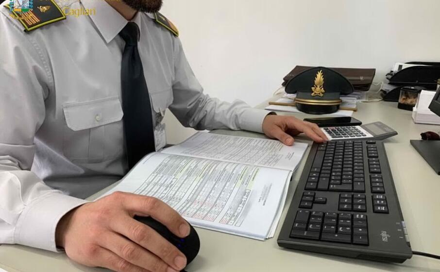 (foto guardia di finanza)