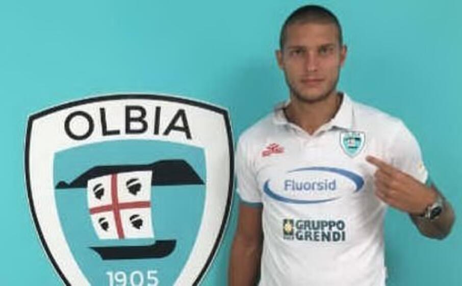 il nuovo attaccante dell olbia giacomo parigi (foto ilenia giagnoni)
