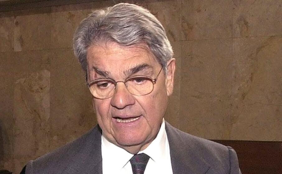 l ex ministro calogero mannino (ansa)