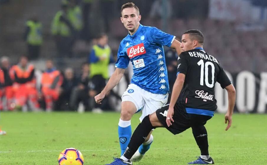 marko rog con la maglia del napoli (ansa)