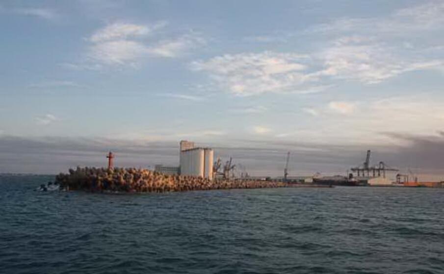 il porto di misurata (foto da wikimedia)